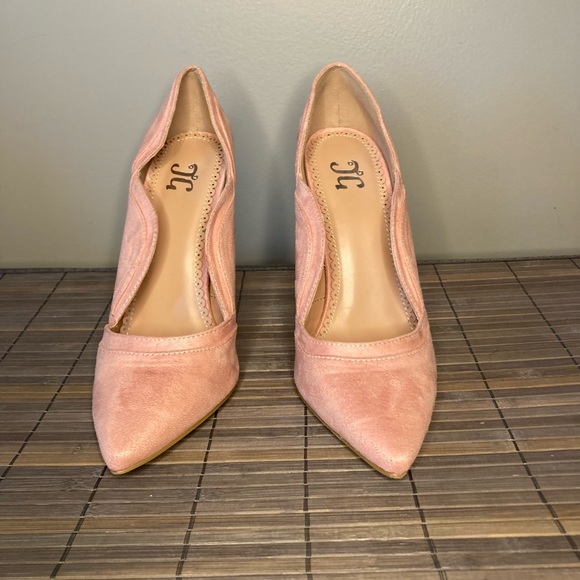JC Pink Faux Suede 
Pumps Heels Stilettos 
Size 8 
Sexy Club - Picture 3 of 9